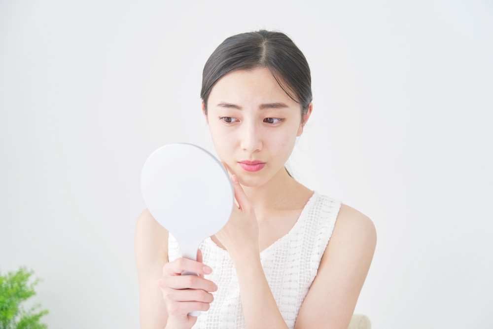 寝不足で肌荒れになるのはなぜ？質の良い眠り、美肌を取り戻すコツ